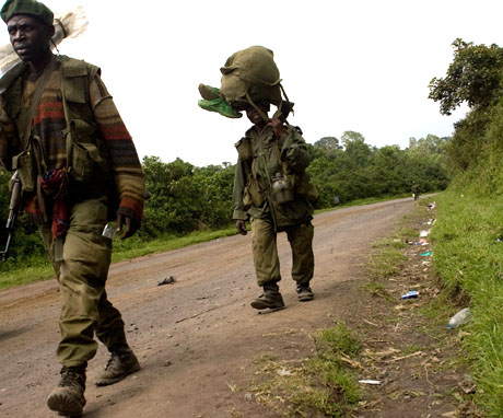 militaires quittant le front