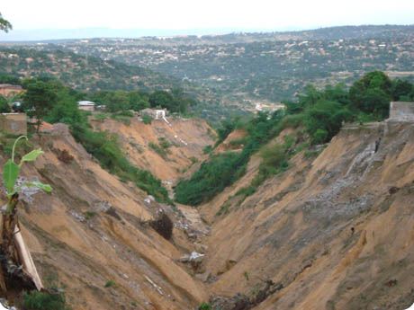 Site érosif à Binza UPN