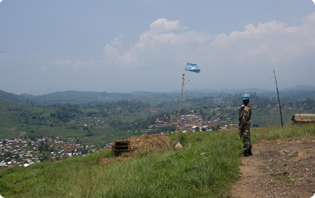 Colline en amont de la cité de Nyanzale